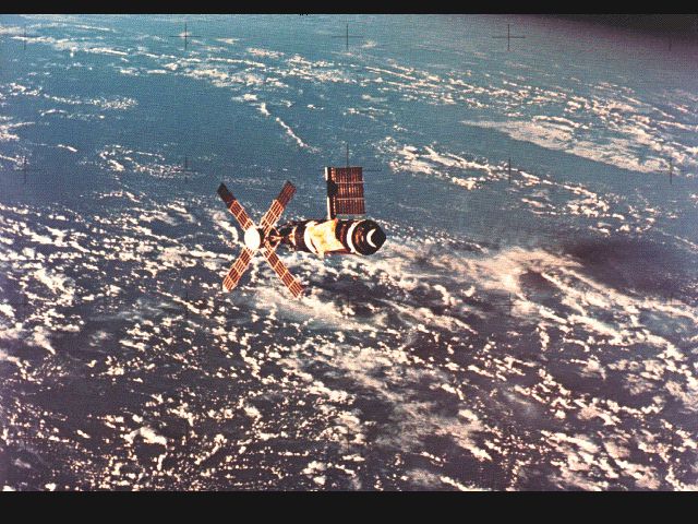 nasa100.jpg