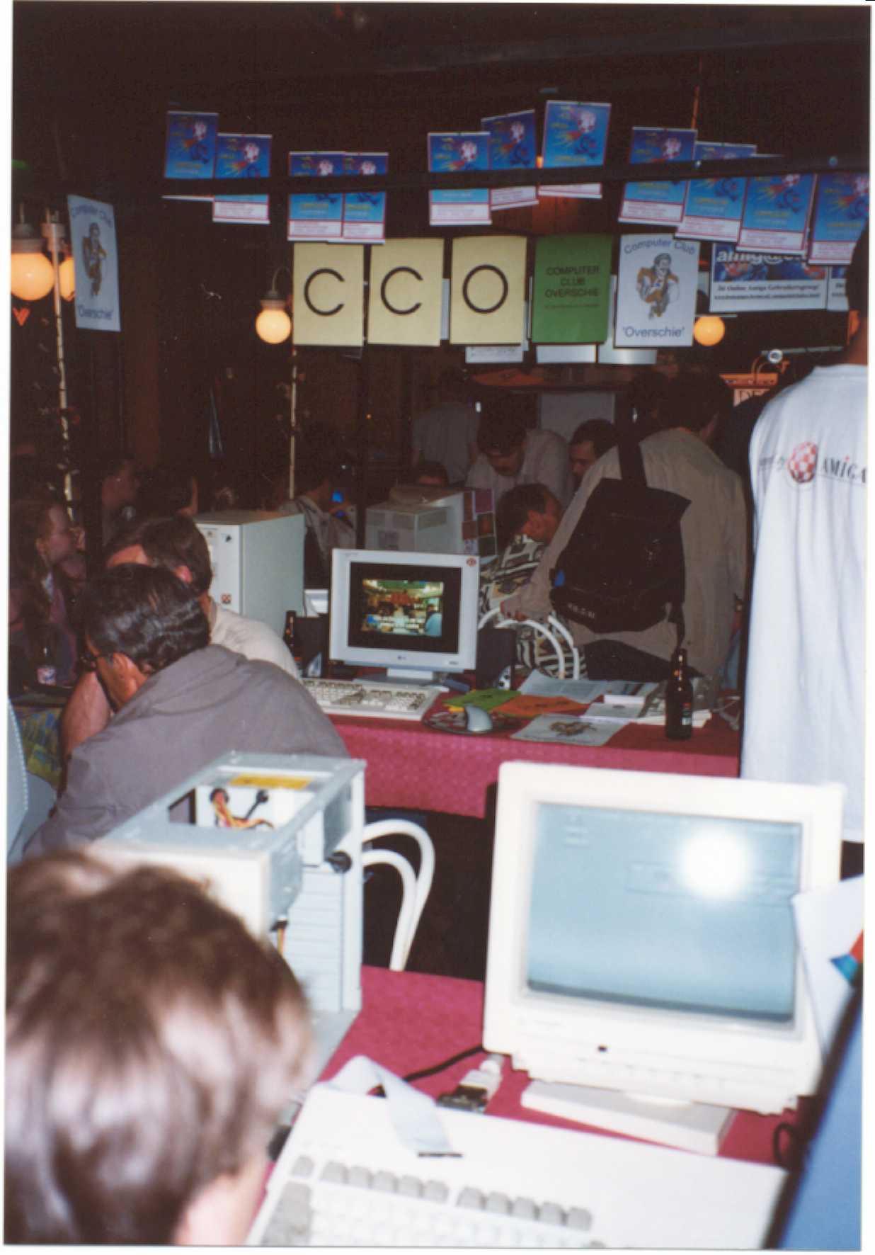 bas2k1-04.jpg