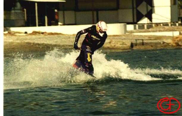 jetsky_f.jpg